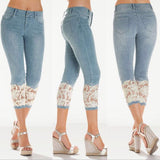 Stretch Pencil Lace Capri Jeans